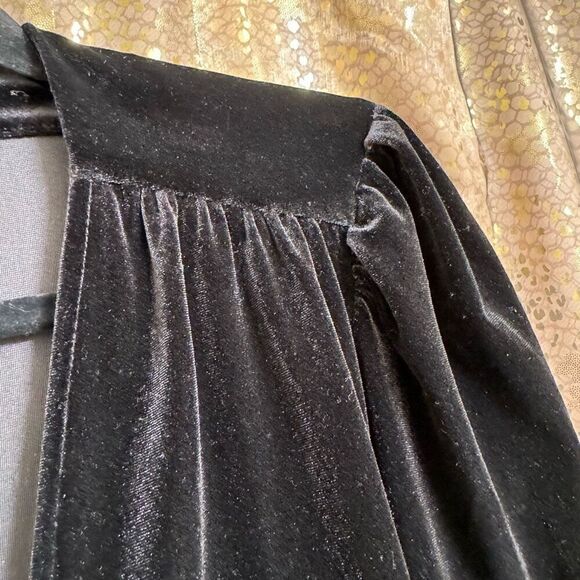 Zara Deep Black Velvet Wrap Front Tie Back Long Sleeve Bouse Medium - Picture 4 of 7